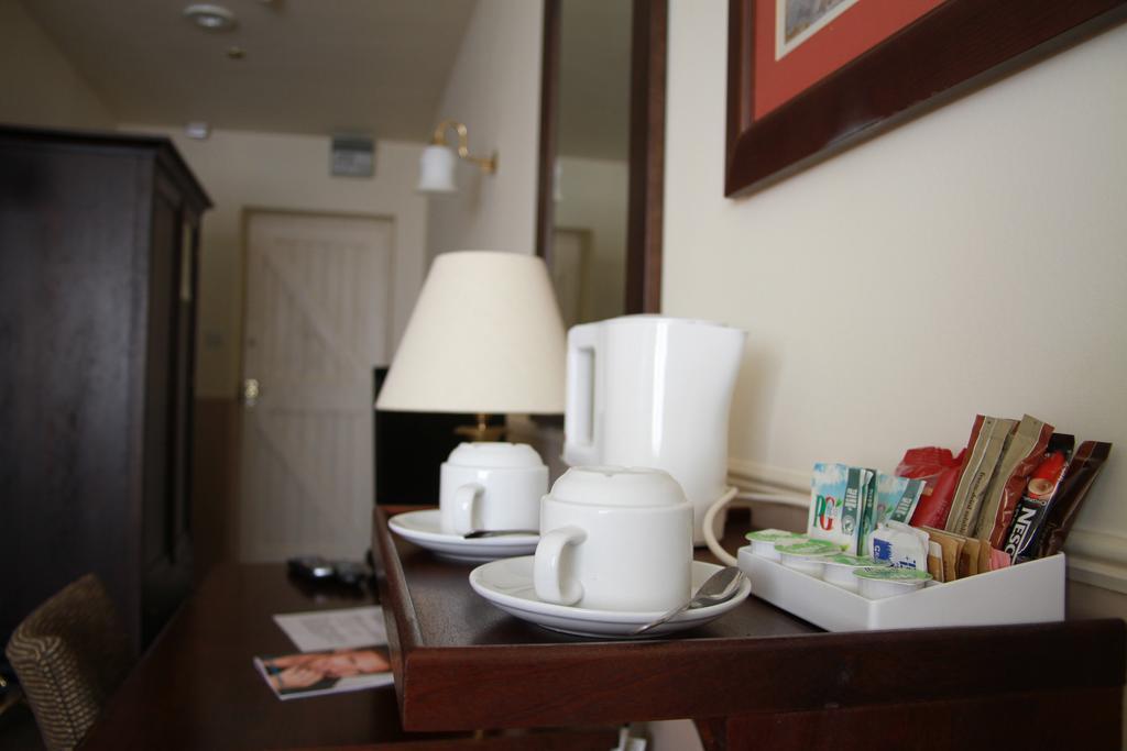 The Bell Hotel Clare Kamer foto